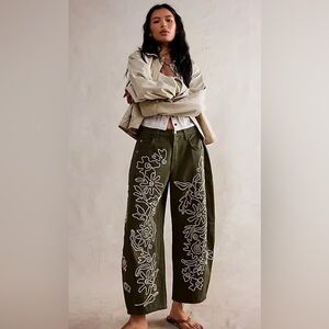 We The Free Olive Floral Embroidered Cropped Pants
